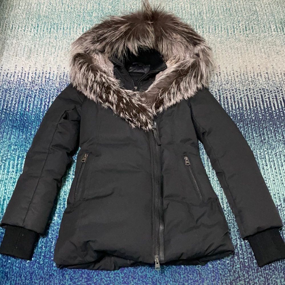 Mackage Coat. XS. Black.